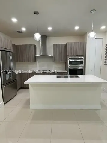 10317 NW 66th Street Doral FL 33178