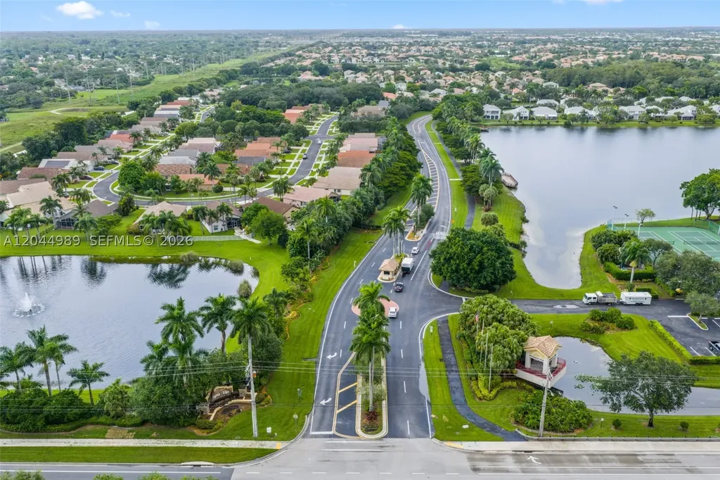 1971 Oak Berry Circle Wellington FL 33414