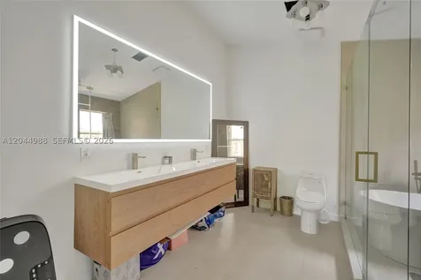 19473 NW 24th Place Pembroke Pines FL 33029