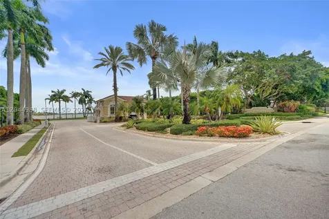 19473 NW 24th Place Pembroke Pines FL 33029