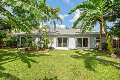 18061 SW 152nd Court Miami FL 33187
