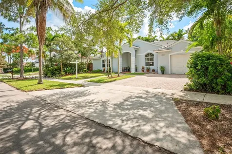 18061 SW 152nd Court Miami FL 33187