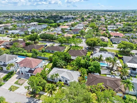 18061 SW 152nd Court Miami FL 33187