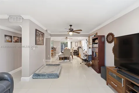 8489 SW 137th Avenue Miami FL 33183