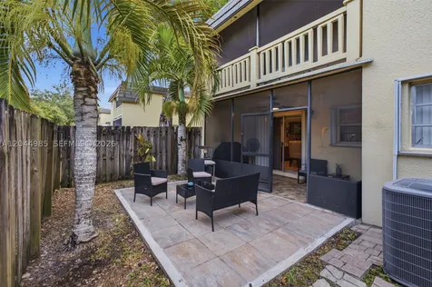 8489 SW 137th Avenue Miami FL 33183