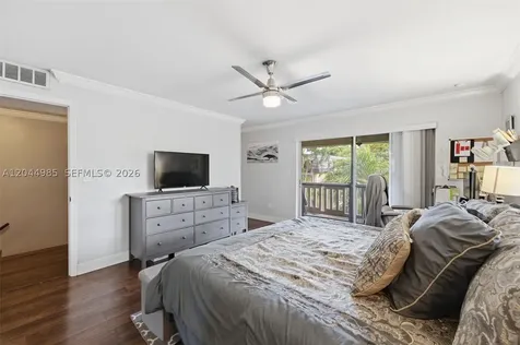 8489 SW 137th Avenue Miami FL 33183