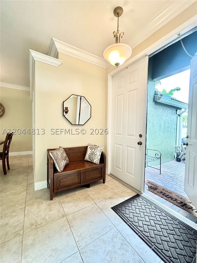9109 Dupont Place Wellington FL 33414