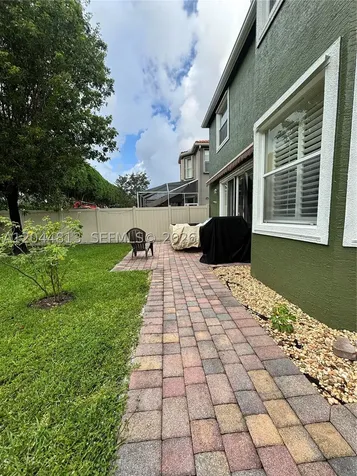 9109 Dupont Place Wellington FL 33414