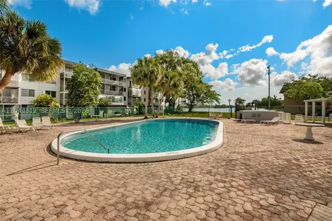 447 NE 195th Street Miami FL 33179