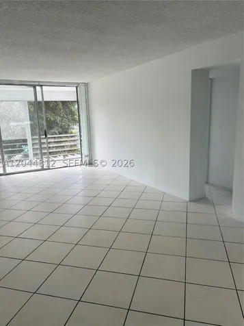 447 NE 195th Street Miami FL 33179