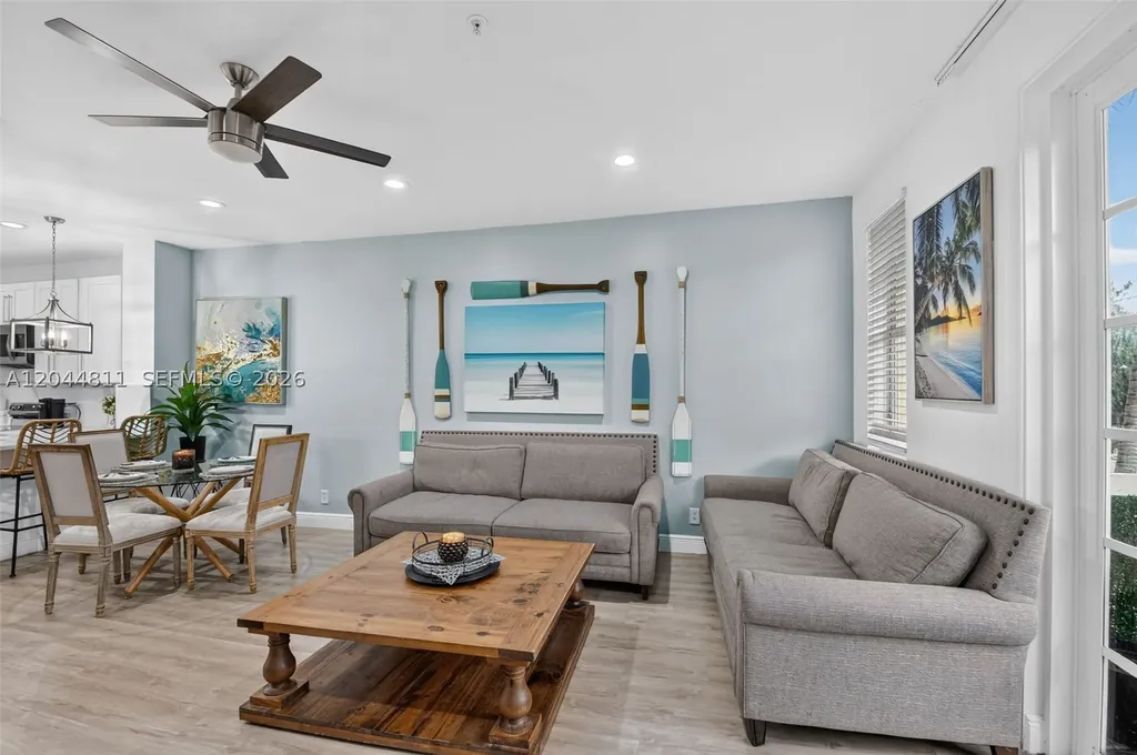 810 N 3rd Avenue N Lake Worth FL 33460