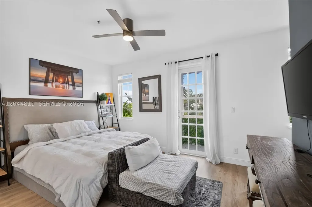 810 N 3rd Avenue N Lake Worth FL 33460