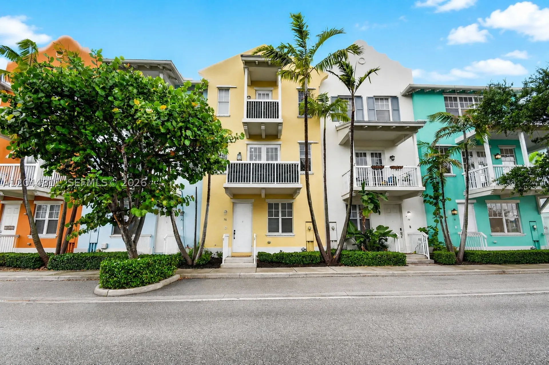 810 N 3rd Avenue N Lake Worth FL 33460
