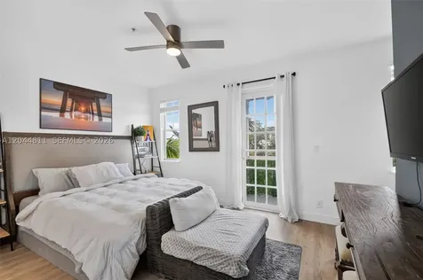 810 N 3rd Avenue N Lake Worth FL 33460