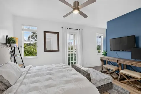 810 N 3rd Avenue N Lake Worth FL 33460