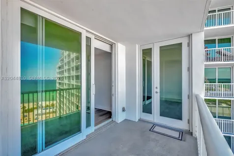 5401 Collins Avenue Miami Beach FL 33140