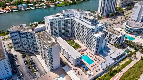 5401 Collins Avenue Miami Beach FL 33140