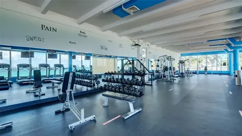 5401 Collins Avenue Miami Beach FL 33140