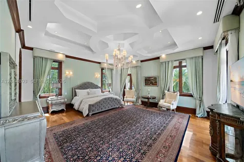 150 Edgewater Drive Coral Gables FL 33133