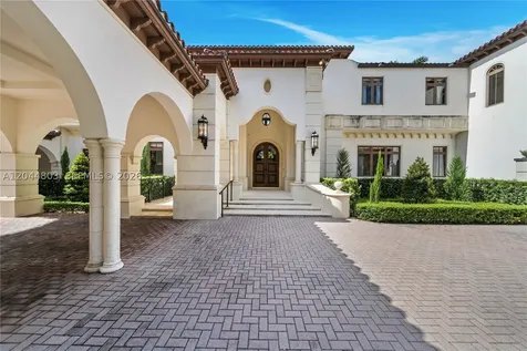 150 Edgewater Drive Coral Gables FL 33133