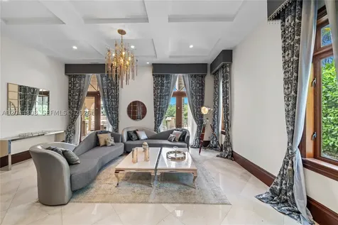 150 Edgewater Drive Coral Gables FL 33133