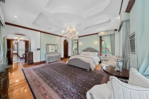 150 Edgewater Drive Coral Gables FL 33133