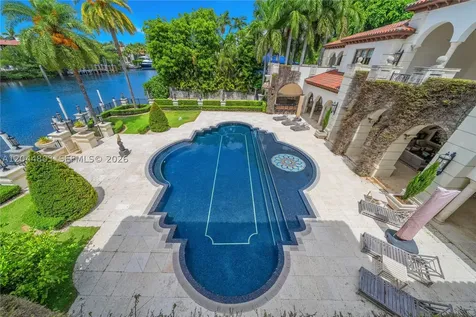 150 Edgewater Drive Coral Gables FL 33133