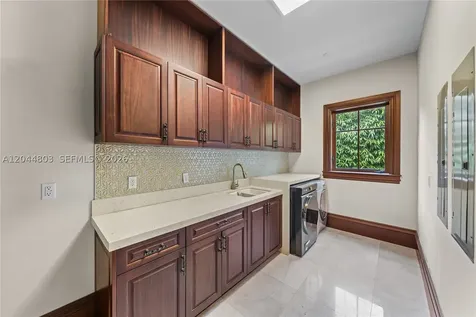 150 Edgewater Drive Coral Gables FL 33133