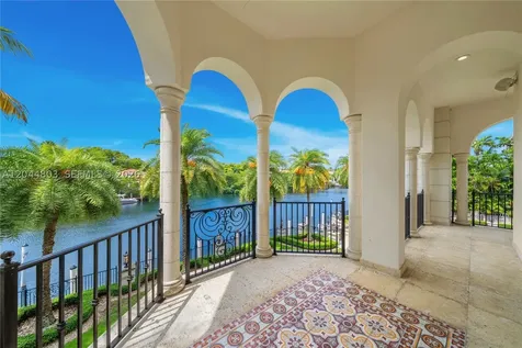 150 Edgewater Drive Coral Gables FL 33133