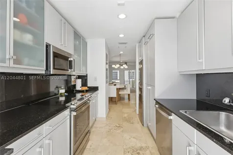 204 Washington Avenue Miami Beach FL 33139
