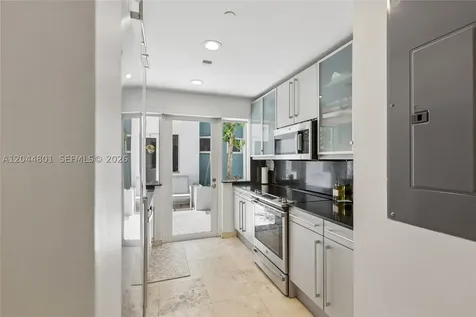 204 Washington Avenue Miami Beach FL 33139
