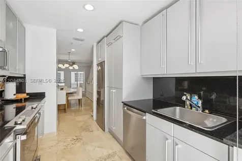 204 Washington Avenue Miami Beach FL 33139