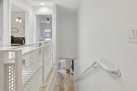 204 Washington Avenue Miami Beach FL 33139