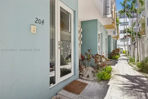 204 Washington Avenue Miami Beach FL 33139