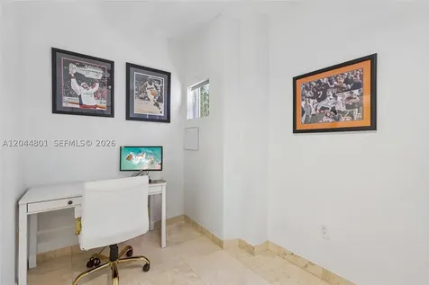 204 Washington Avenue Miami Beach FL 33139