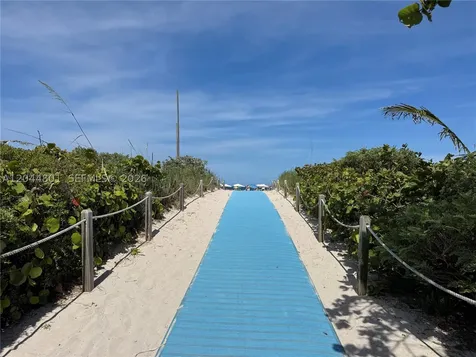 204 Washington Avenue Miami Beach FL 33139