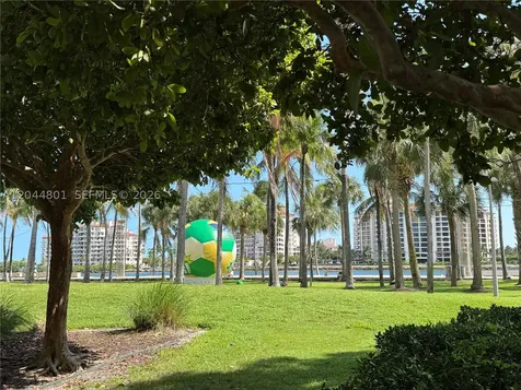 204 Washington Avenue Miami Beach FL 33139