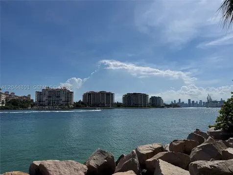 204 Washington Avenue Miami Beach FL 33139