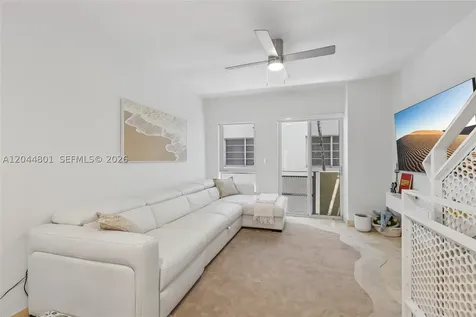 204 Washington Avenue Miami Beach FL 33139