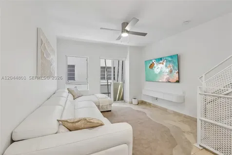 204 Washington Avenue Miami Beach FL 33139