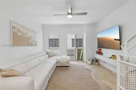 204 Washington Avenue Miami Beach FL 33139