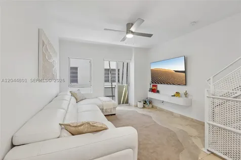 204 Washington Avenue Miami Beach FL 33139