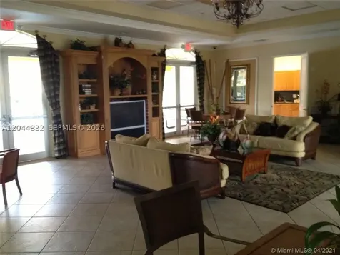 7220 NW 114th Avenue Doral FL 33178