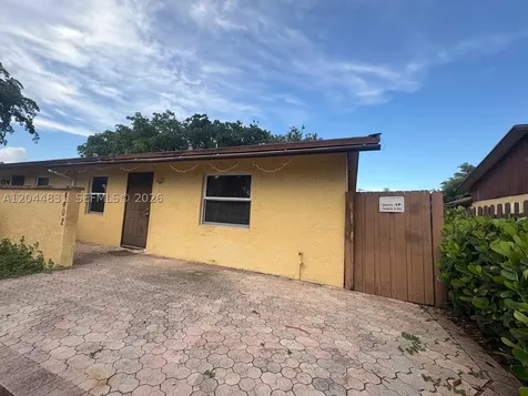 4402 NW 5th Avenue Deerfield Beach FL 33064