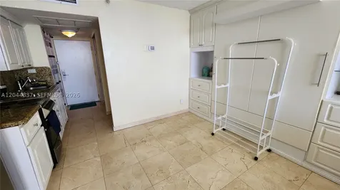 Sunny Isles Beach FL 33160