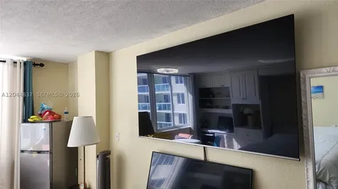Sunny Isles Beach FL 33160