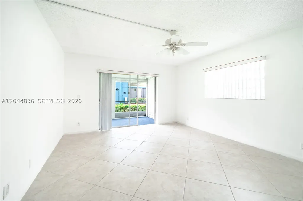 642 N Normandy N Delray Beach FL 33484