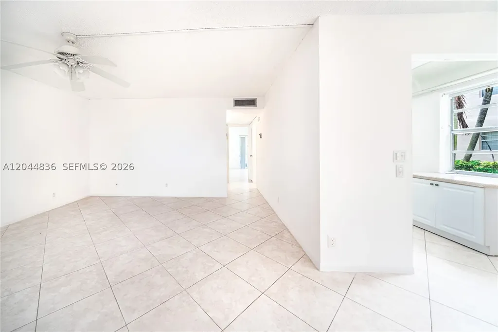 642 N Normandy N Delray Beach FL 33484