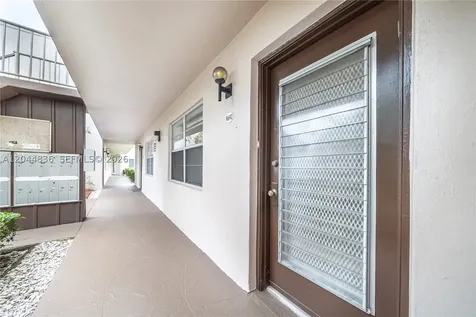 642 N Normandy N Delray Beach FL 33484