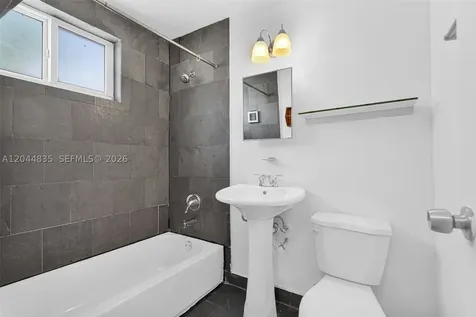320 85th Street Miami Beach FL 33141